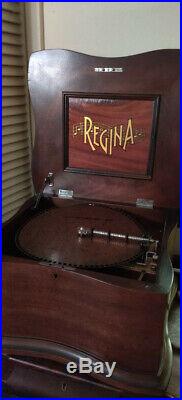 12-1/4 Regina Mahogany Serpentine Case DOUBLE COMB Disc Music Box