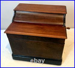 1880s ORIGNAL MELODIA MUSIC BOX MECHANICAL ORGUINETTE CO NEW YORK WORKING (EY)