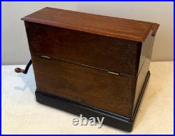 1880s ORIGNAL MELODIA MUSIC BOX MECHANICAL ORGUINETTE CO NEW YORK WORKING (EY)