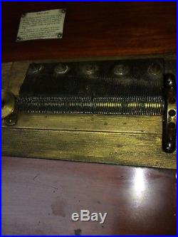 1897 Regina Single Comb Music Box with 15 1/2 Disc