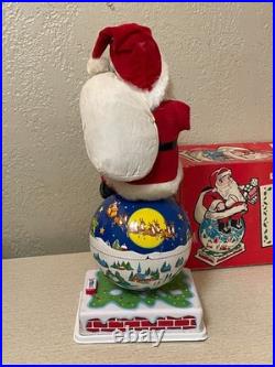 1950s ANIMATED BATTERY OPERATED SANTA ON ROTATING0 GLOBE TOY ORIGINAL BOX JAPAN