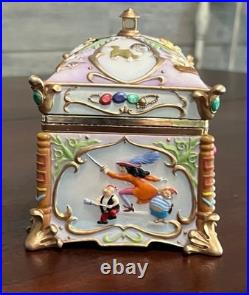1951 Disney Tinkerbell Peter Pan Deluxe Jewelry Music Box GOOD CONDITION