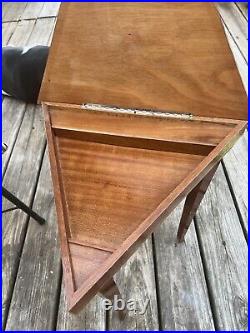 1970s Italian Reuge Marquetry Inlaid Music Box Table Works Condition Issues