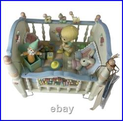 1993 Enesco Precious Moments Crib Action Music Box Heaven Bless You Brahms