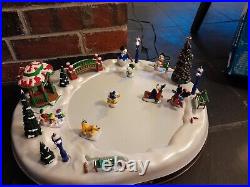 1996 Mr. Christmas Mickeys Holiday Skaters Skating Rink Village Complete Tested