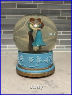 1997 San Francisco Music Box Company Anastasia & Dimitri Snowglobe RARE