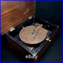 19th Century Oldest Music Box Disc-Type Wind-Up Includes 1 disc Antuque Rare