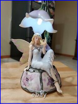 (2)lena Liu Enchanting Violet Enchanted Gardens Music Box Illuminated Fairy