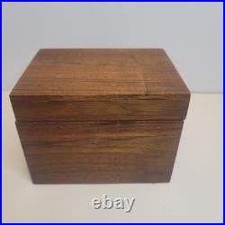 20 Swiss Thorens 4½ Music Discs And Wooden Storage Box 20 Swiss Thorens 4½ Music Discs And Wooden Storage Box