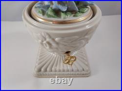 2002 Lenox 1st Annual Musical Egg Hummingbird Music Box Vivaldi La Primavera
