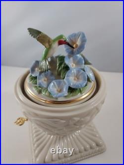 2002 Lenox 1st Annual Musical Egg Hummingbird Music Box Vivaldi La Primavera