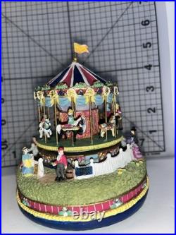 AH444 Carousel Comes to Town Music Box 1997 & Artist Mini Figure Thomas Kinkade