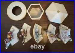 AMERICAN CAROUSEL, ceramics, 5 animals PC MUSIC BOX, Ivory with gold rim, D-16
