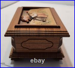 ANRI carved M. J. Hummel The Four Seasons Series 3 In Tune -Goebel Reuge Music Box