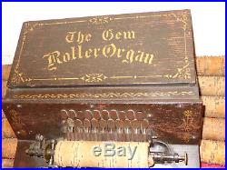 ANTIQUE THE GEM ROLLER ORGAN HAND CRANK MUSIC BOX with 24 different Cobs $500.00