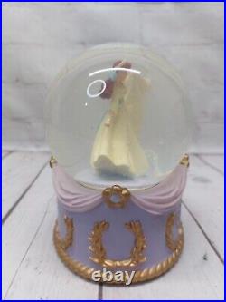 Anastasia San Francisco Music Box Company Snow Globe Once Upon A December 1997