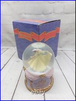 Anastasia San Francisco Music Box Company Snow Globe Once Upon A December 1997