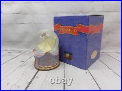 Anastasia San Francisco Music Box Company Snow Globe Once Upon A December 1997