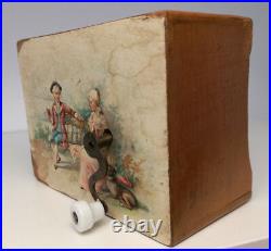 Antique 1900 German wood music box musical manivelle movement romantic couple