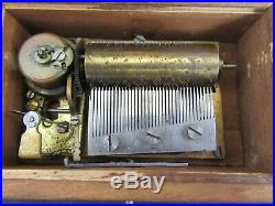 Antique 3 Airs Swiss Jules Cuendet Music Box with (2) Keys & Glass Cover (Works)