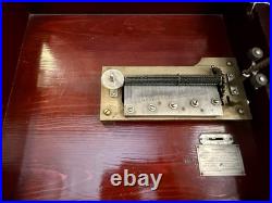 Antique CRITERION MUSIC BOX & DISCS Estate Fresh No Broken Teeth