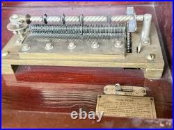 Antique CRITERION MUSIC BOX & DISCS Estate Fresh No Broken Teeth