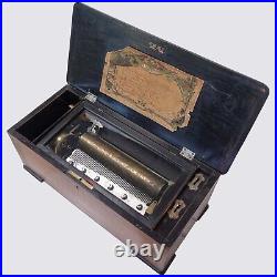 Antique French 8 song music box. Pap Leon Hecker & Cie, Paris. Late 19th Century