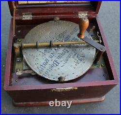 Antique Mira Empress Hand Crank Wood Swiss Music Box & 4 Metal Discs Vintage