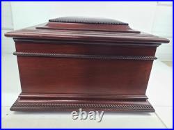 Antique REGINA 39173 Victorian Table Top Music Box Plays 15.5 Discs (TESTED)