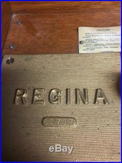 Antique Regina 12 Disc Music Player Box. Looks, Works, Sounds Great. + 7 Discs