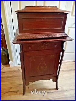 Antique Regina 15.5 Disc Music Box Double Combs Plus Cabinet & Discs Playing A+