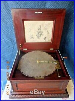 Antique Regina Double Comb Mahogany 15-1/2 Disc Player Music Box (see Video)