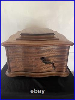 Antique Regina Double Comb Music Box +One 15 1/2 Disc Pre-1900