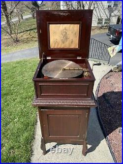 Antique Regina Double Comb Music Box With Storage Stand And 60 15.5 Inch Discs