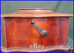 Antique Regina Serpentine Mahogany Music Box with 10 15 1/2 Discs Works