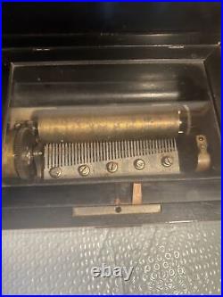 Antique Swiss Cylinder Music Box Length 16x7.5x 5 10 songs excellent working