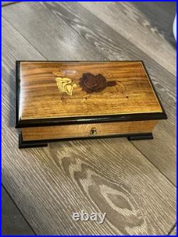 Antique Thorens Switzerland 6 Tune Key Wind Music Box Vintage