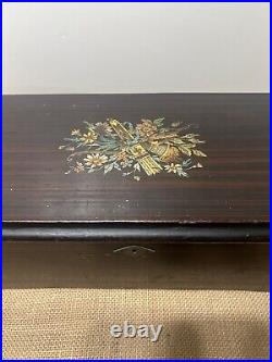 Antique Victorian Style Large Swiss Music Box Antique Victorian Style Large Swiss Music Box