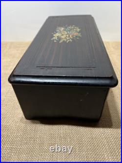 Antique Victorian Style Large Swiss Music Box Antique Victorian Style Large Swiss Music Box
