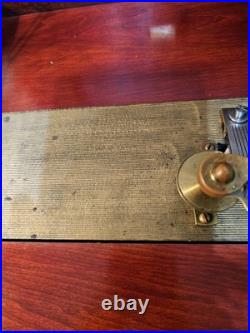 Antique/Vintage 19th C. REGINA Victorian Table Top Music Box -Plays 15.5 Discs