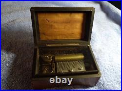 Antiques with mechanical 4 tune 2 BUTTON thornes music box Blue Danube LISTEN