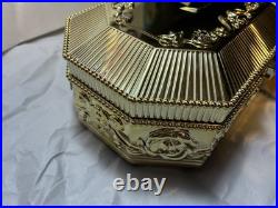 Bath & Body Works Disney Princess Keepsake Jewelry Music Box Gold Limited Ed New