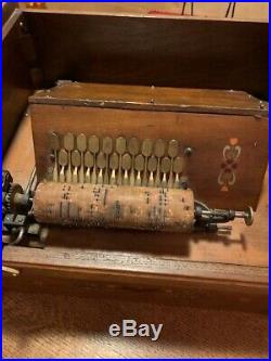 Beautiful Antique Concert Roller Organ With 5 Cobs