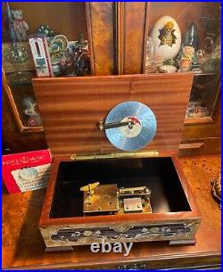 Beautiful Marquetry Covered Reuge Music 4-1/2 Disc Music Box. With 2 Discs