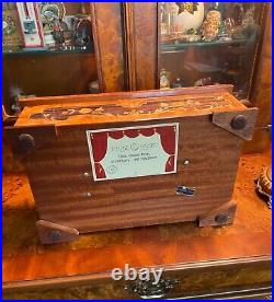 Beautiful Marquetry Covered Reuge Music 4-1/2 Disc Music Box. With 2 Discs