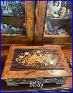 Beautiful Marquetry Covered Reuge Music 4-1/2 Disc Music Box. With 2 Discs