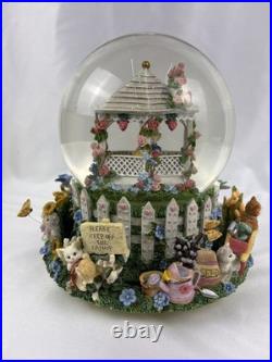 Cat Couple Musical Snow Globe by The San Francisco Music Box Company Rare Large