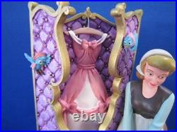 Cinderella Music Box A Dream is a Wish Your Heart Makes Very Good Condition