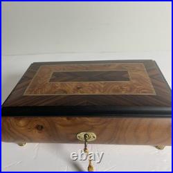 Classic Style Burl-Elm with Rosewood/Walnut Border Musical Jewelry Box