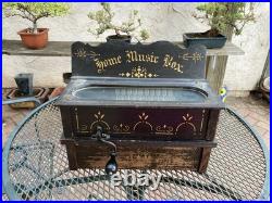 Crank-operated cylinder music Box
